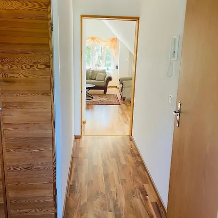 Helle Und Gemuetliche Im Lausitzer Seenland Grunewald