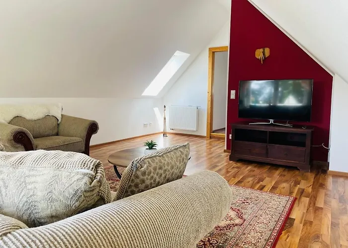 Helle Und Gemuetliche Im Lausitzer Seenland Grunewald