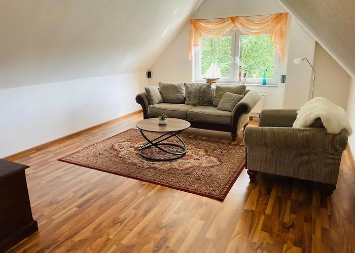 Helle Und Gemuetliche Im Lausitzer Seenland Grunewald